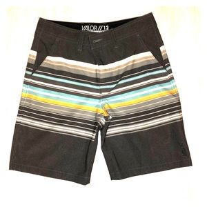 Boys VALOR Hybrid Board Shorts, Brand New/No Tags